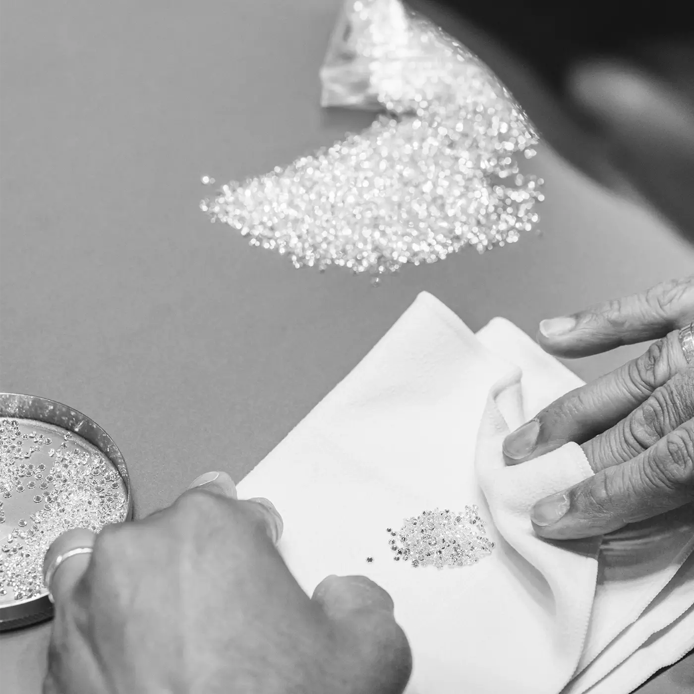 Diamonds sorting for setting